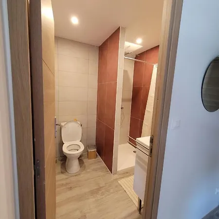 Les Prairies De L'encreme Céreste